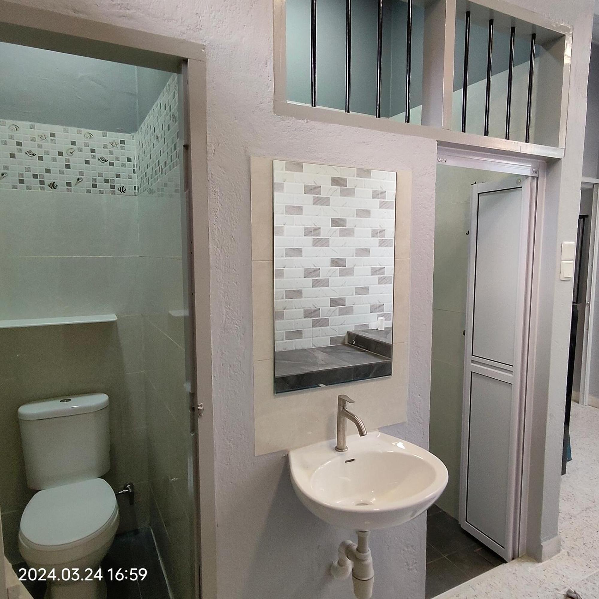 Sterling Homestay Tanjung Bungah  Ngoại thất bức ảnh